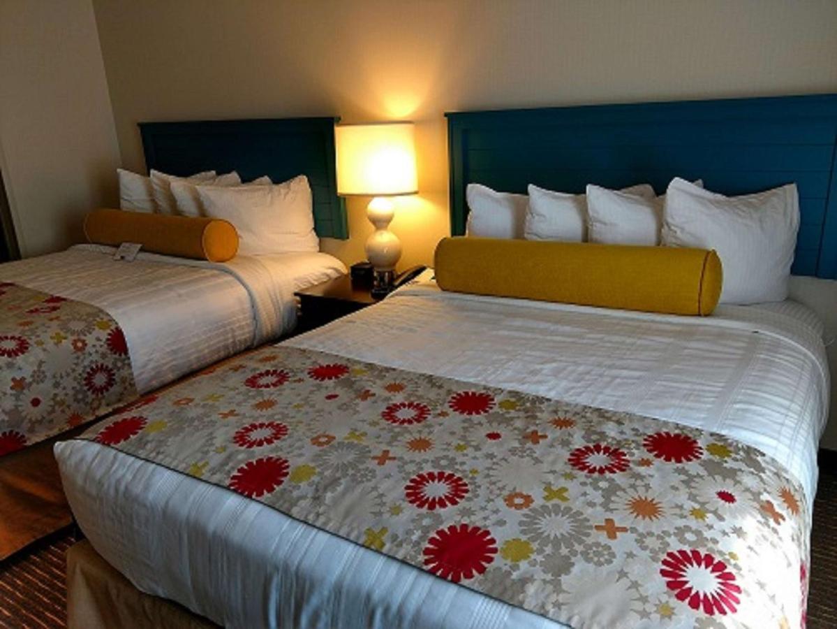 | Best Western Plus Dayton Hotel & Suites