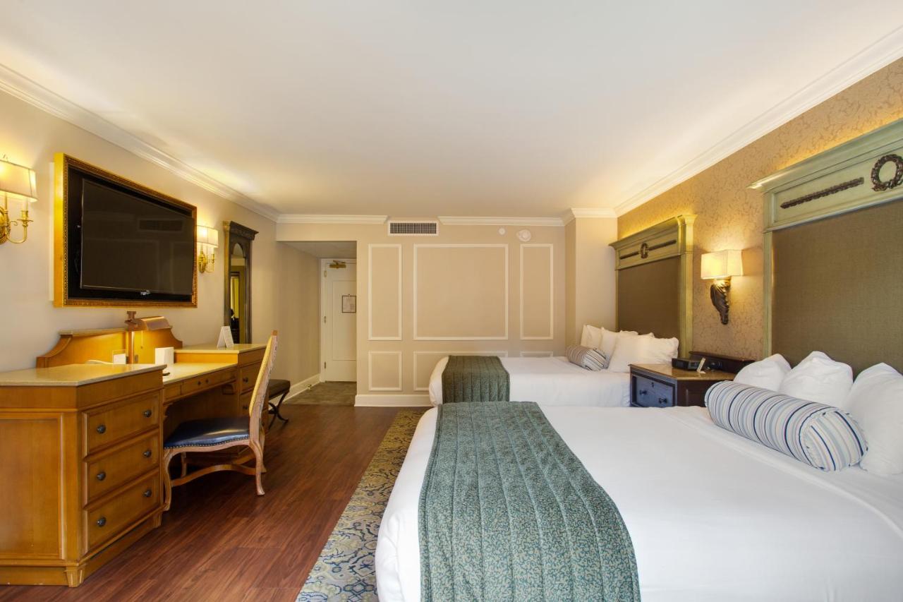 Two Queen Beds with Balcony, Street View at Hotel St. Marie