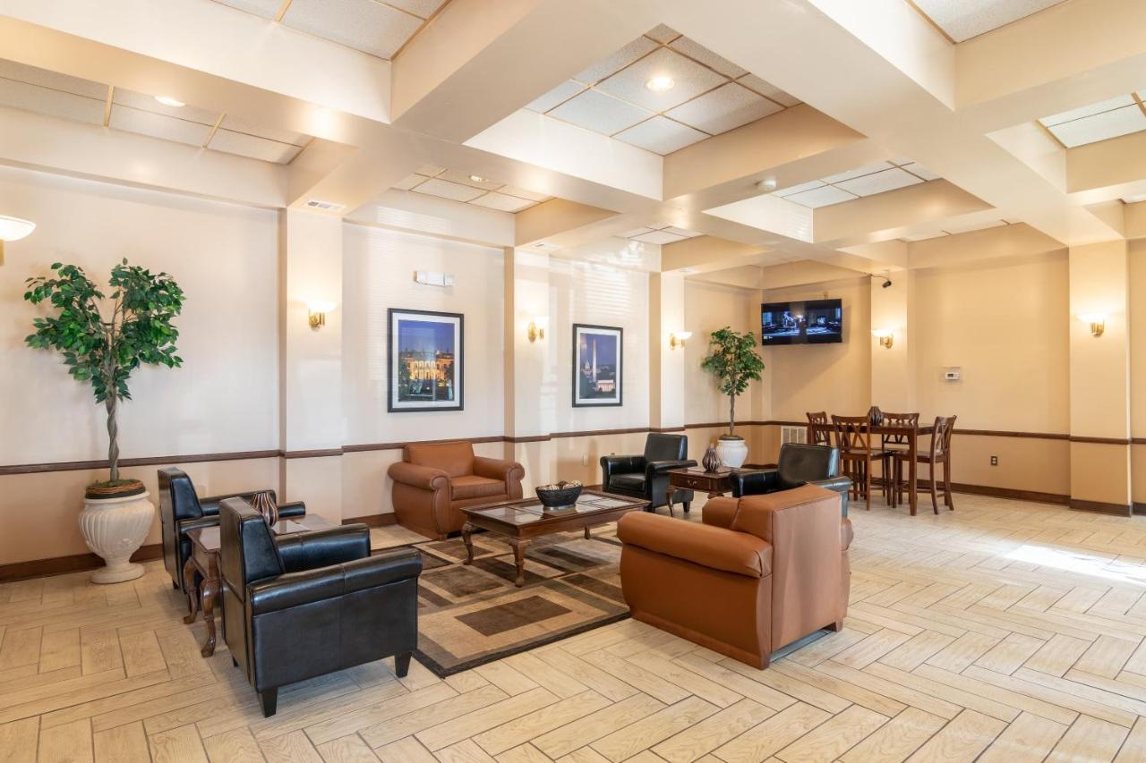 | Master Suites Hotel