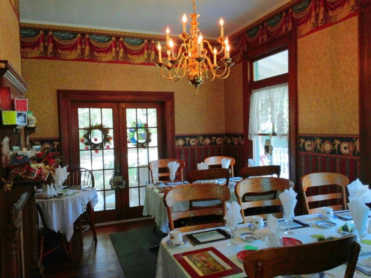 | Shamrock Thistle & Crown B&B