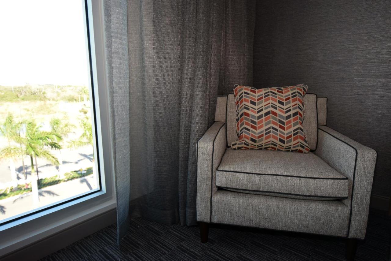 Standard Queen Room with Two Queen Beds at Legacy Hotel at IMG Academy