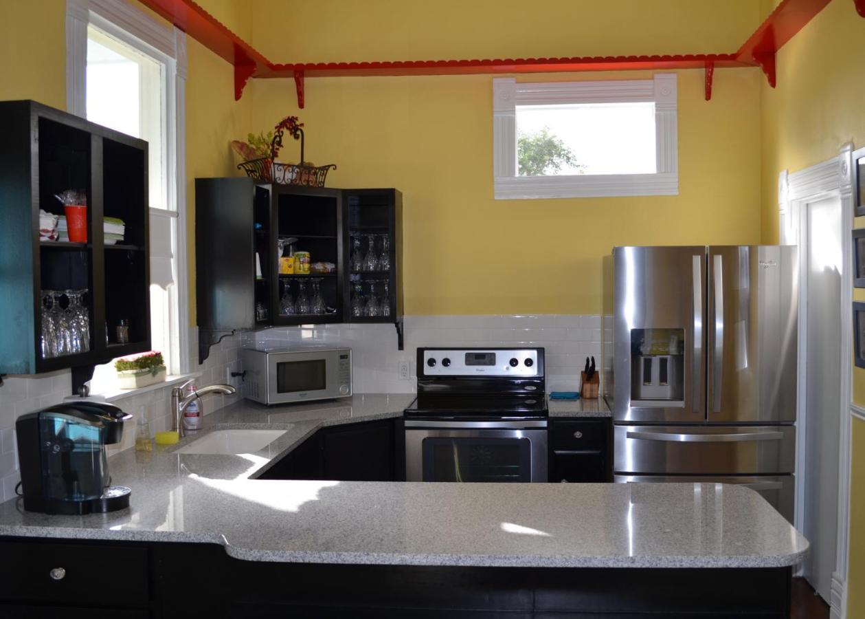  | Yellow House B&B