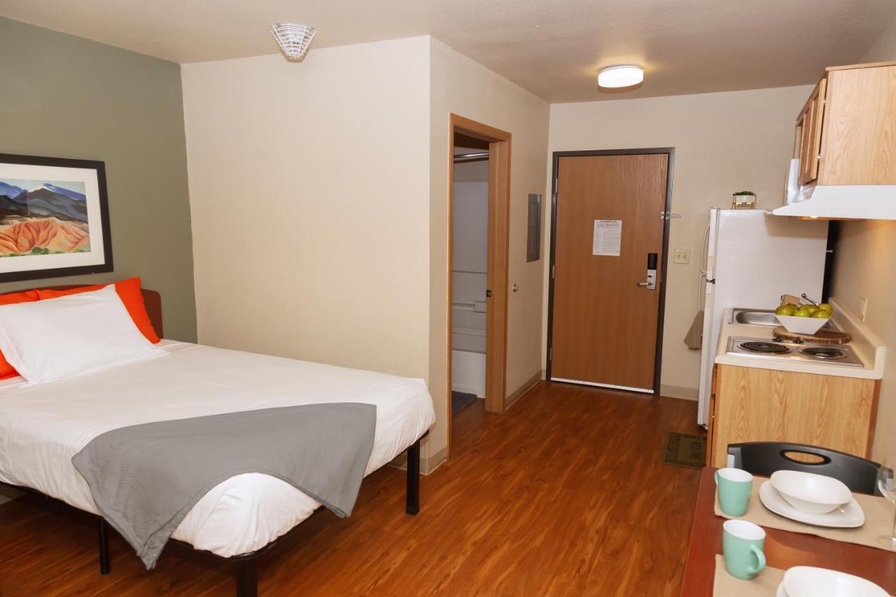 Standard Double Room with Two Double Beds - Non-Smoking at Siegel Select Alexandria