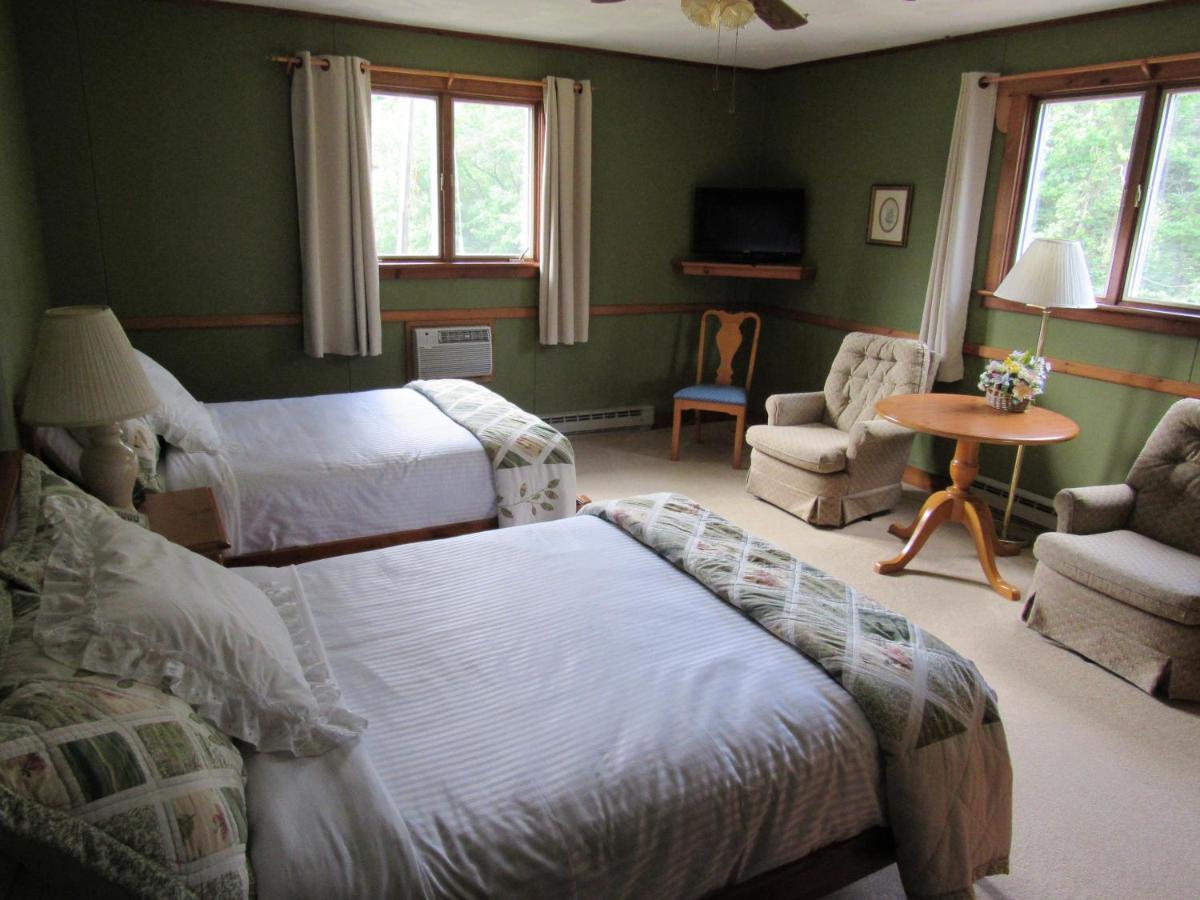 | Carlson's Lodge