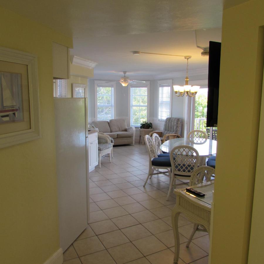 Two-Bedroom Apartment at Edison Beach House