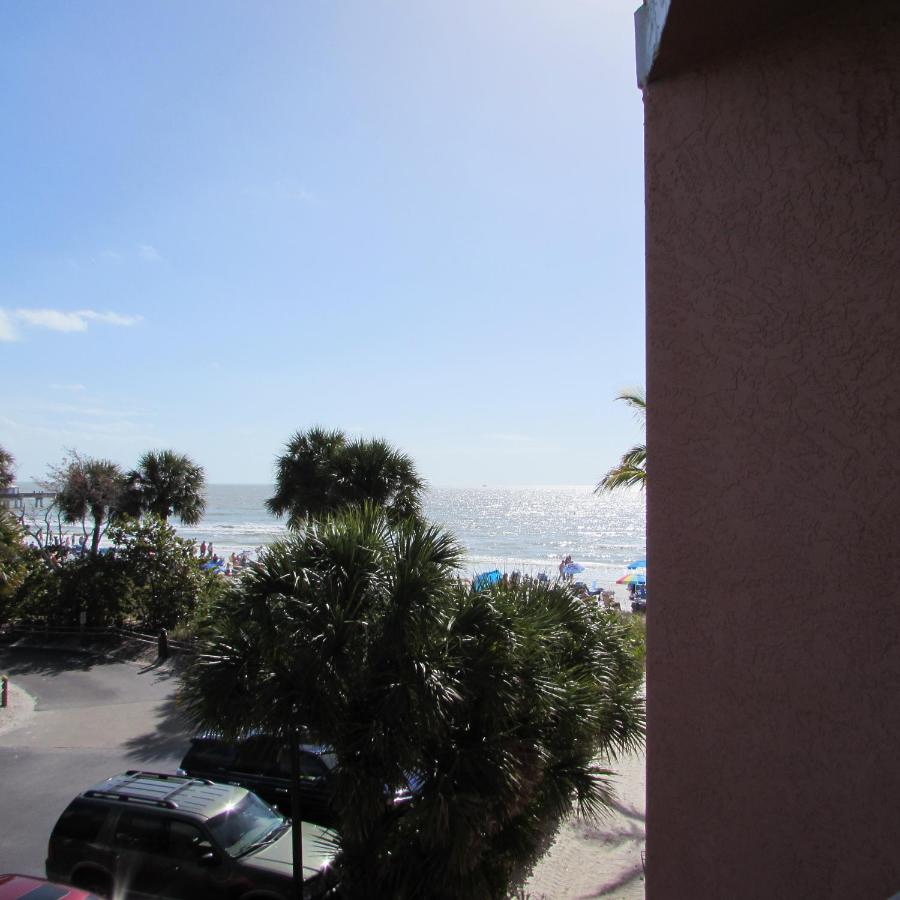 Two-Bedroom Apartment at Edison Beach House