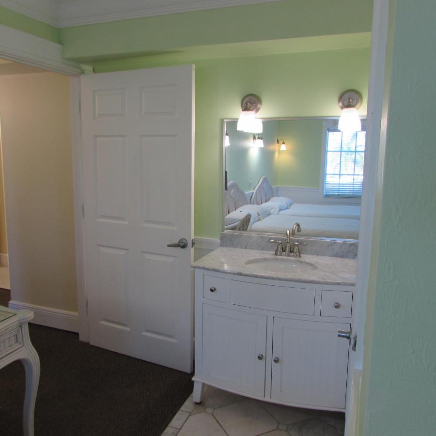 Two-Bedroom Apartment at Edison Beach House