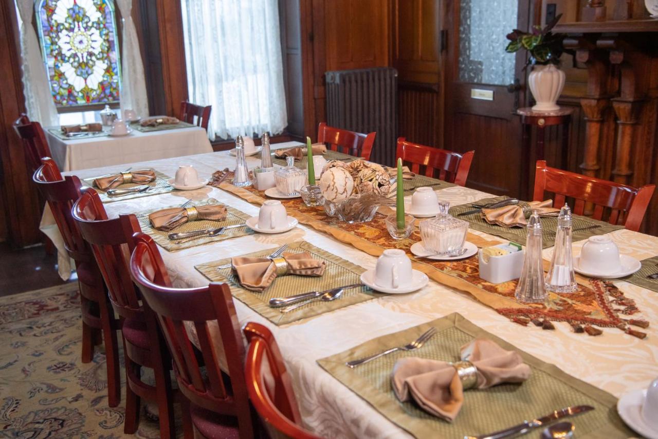 | Spencer House Bed & Breakfast