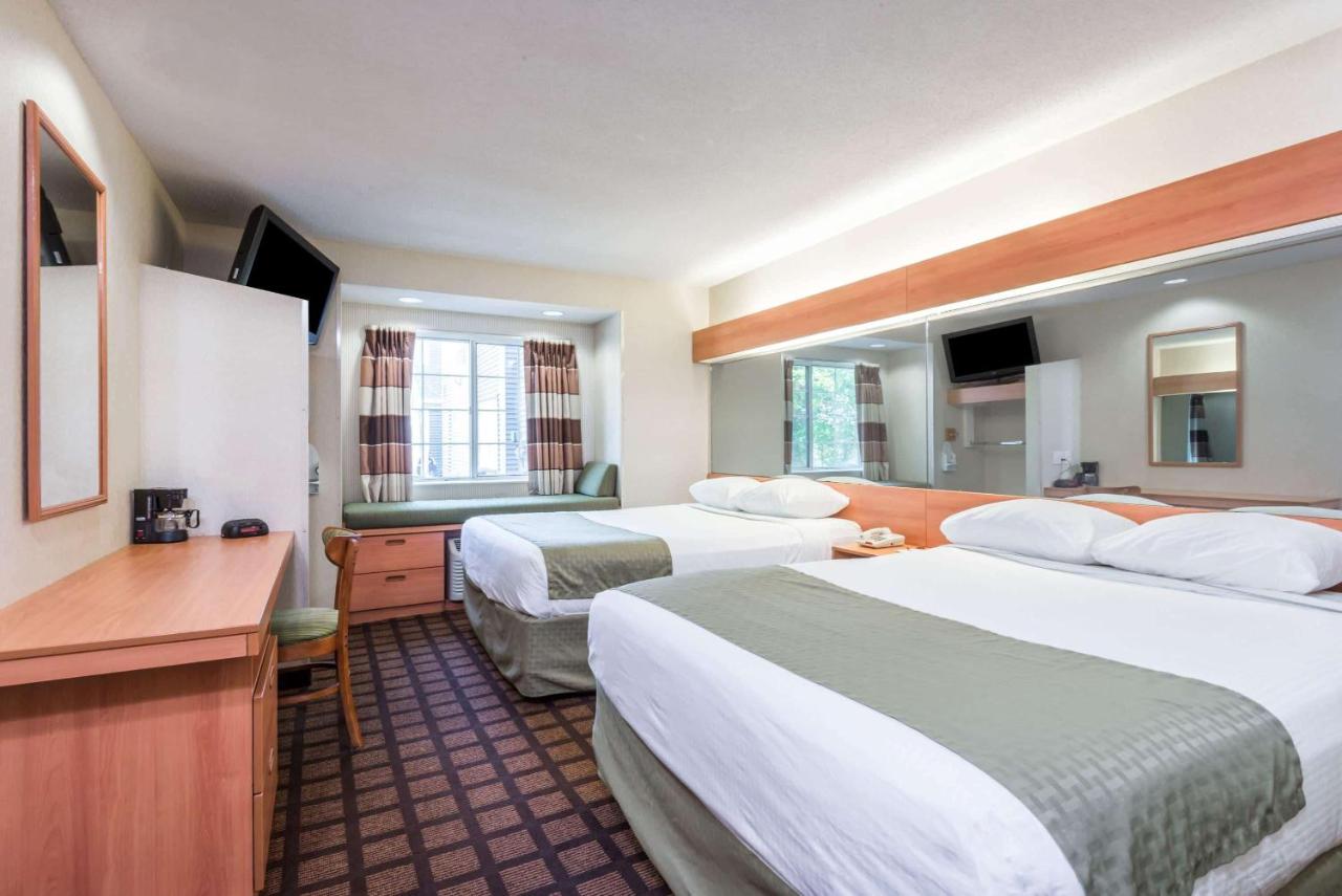 | Microtel Inn & Suites by Wyndham Uncasville