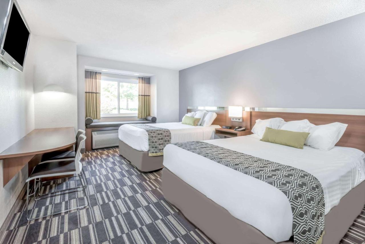 | Microtel By Wyndham Victor