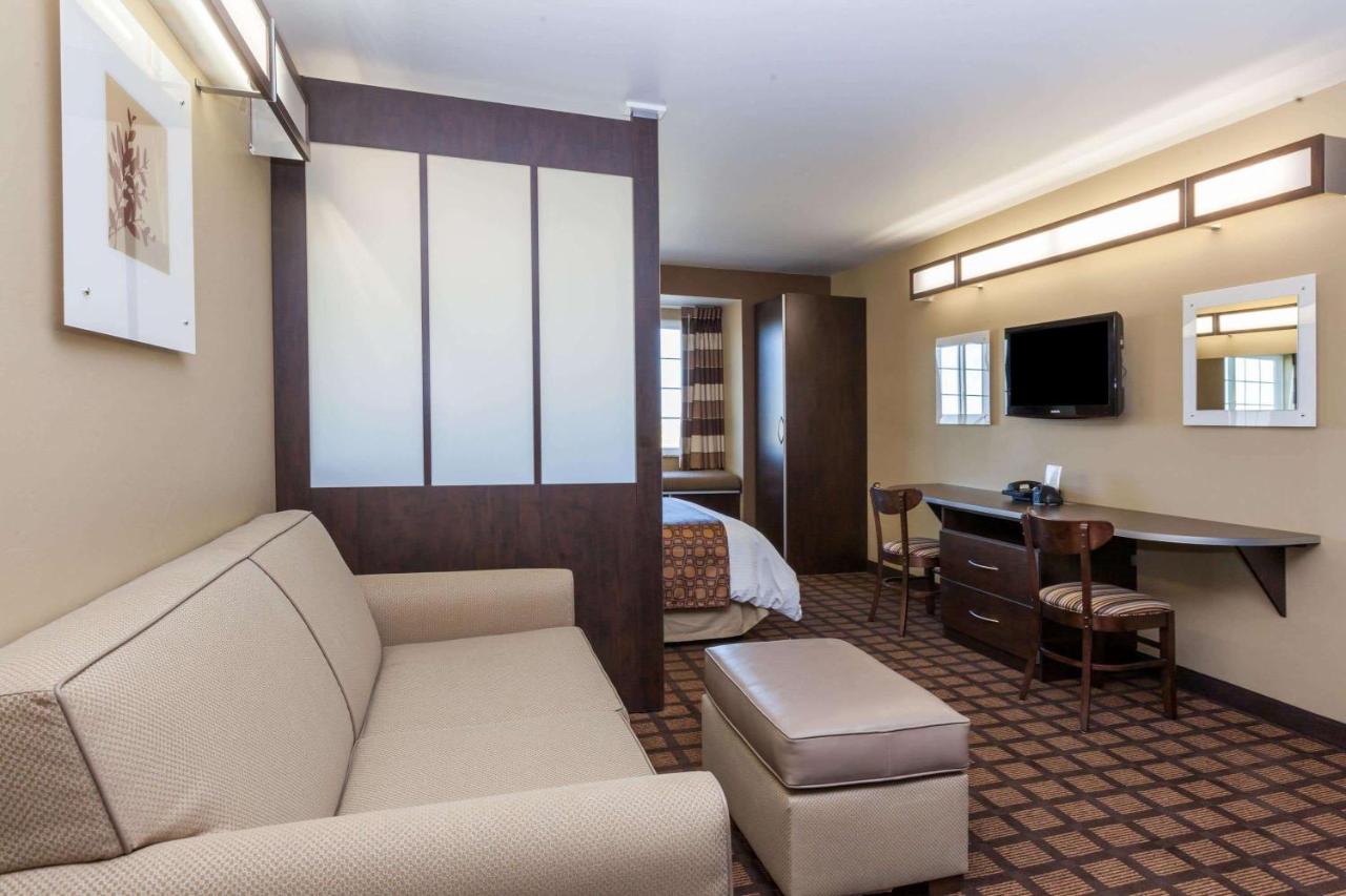 | Microtel Inn & Suites by Wyndham Wheeler Ridge
