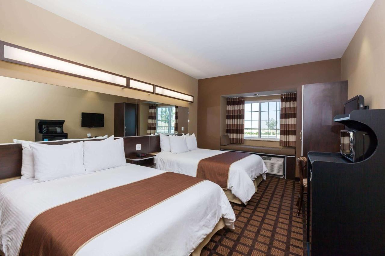 | Microtel Inn & Suites by Wyndham Wheeler Ridge