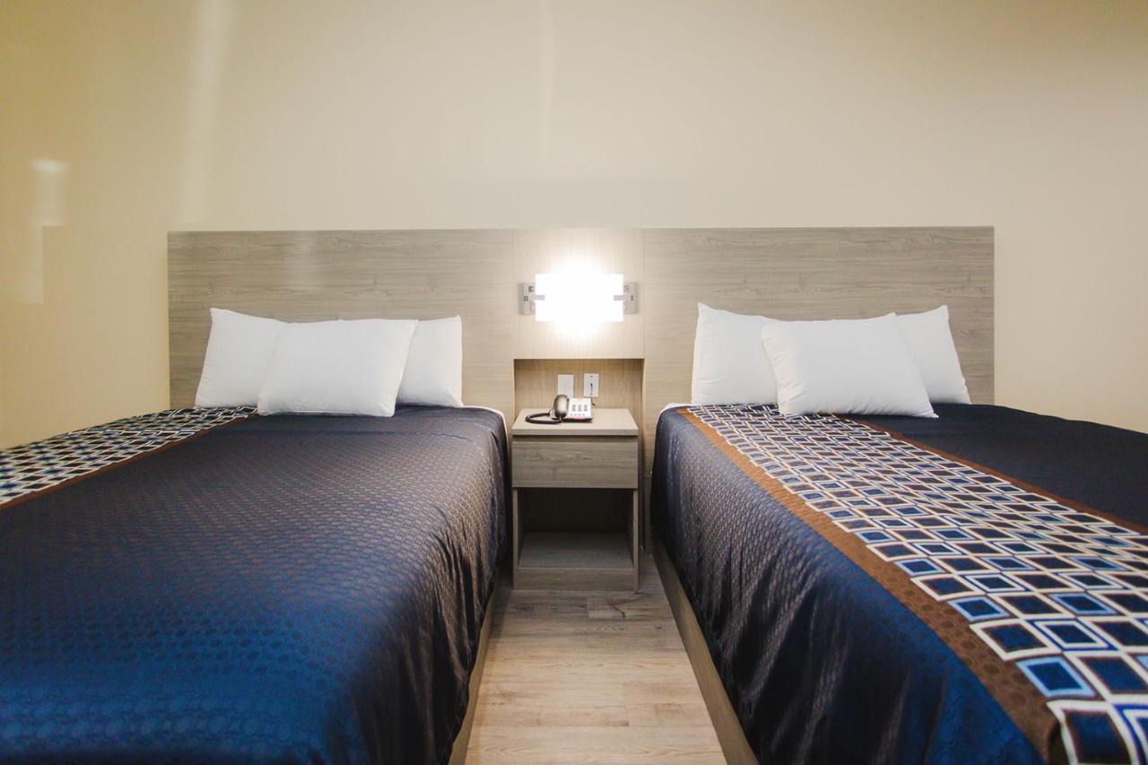  | Palace Inn Katy Mills