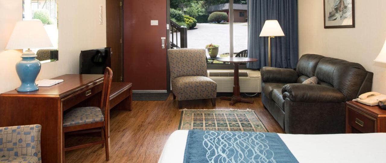 | Highland Manor Inn