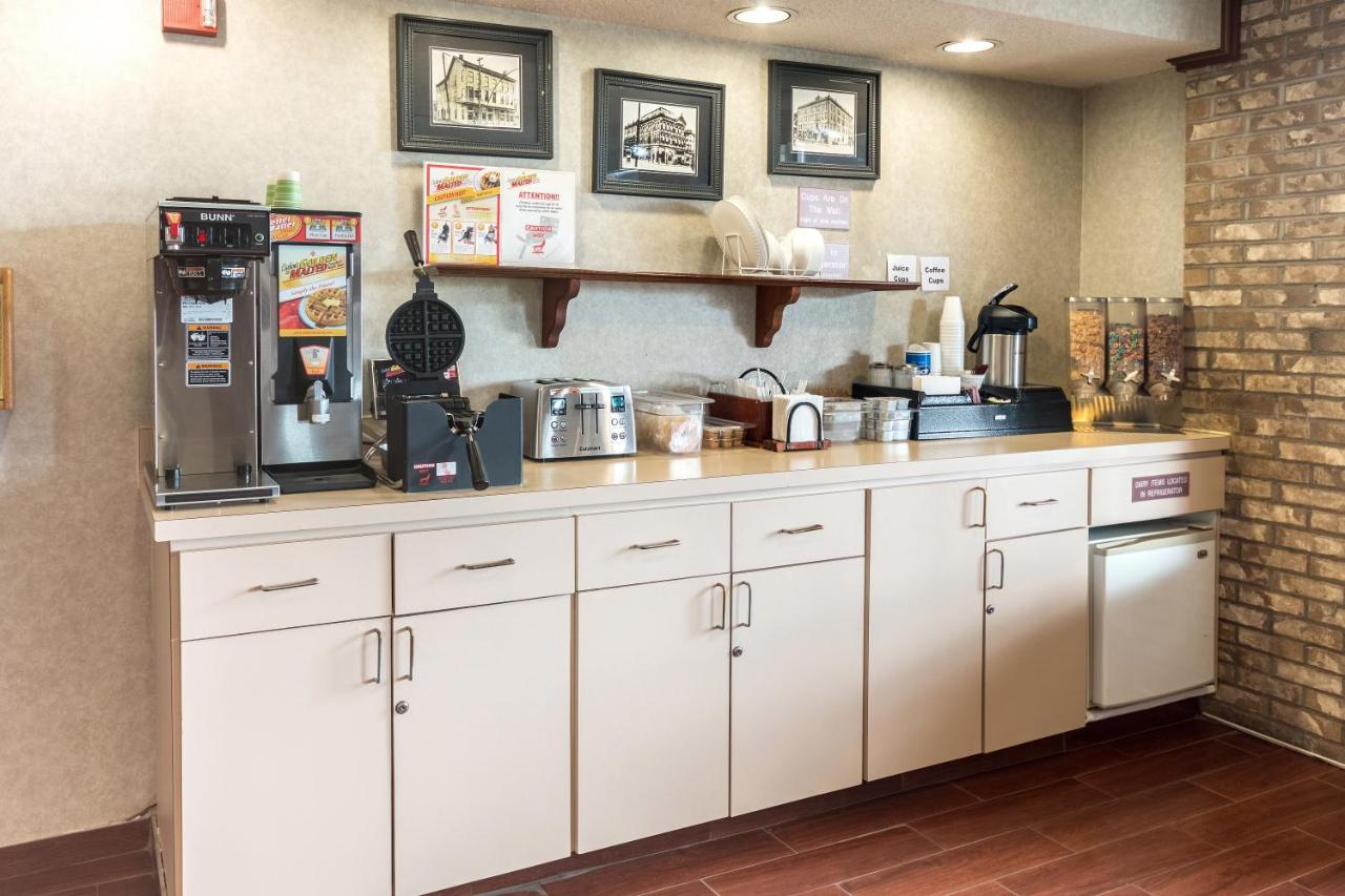 | Q Express Inn & Suites