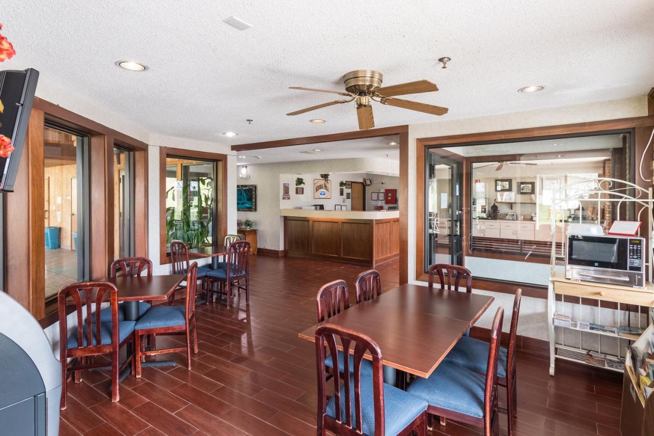 | Q Express Inn & Suites