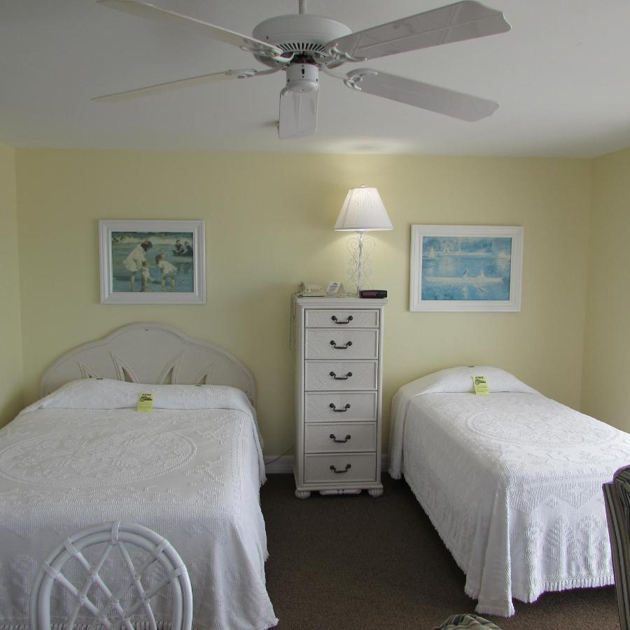 Queen Studio at Edison Beach House