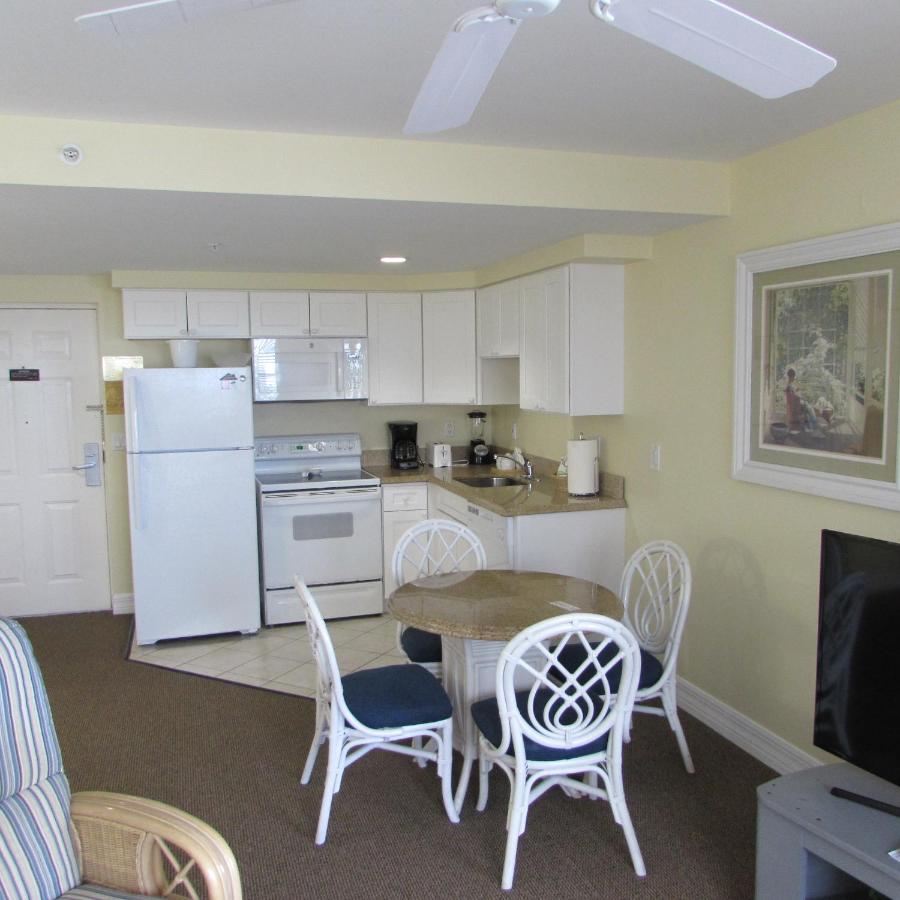 One-Bedroom Apartment at Edison Beach House