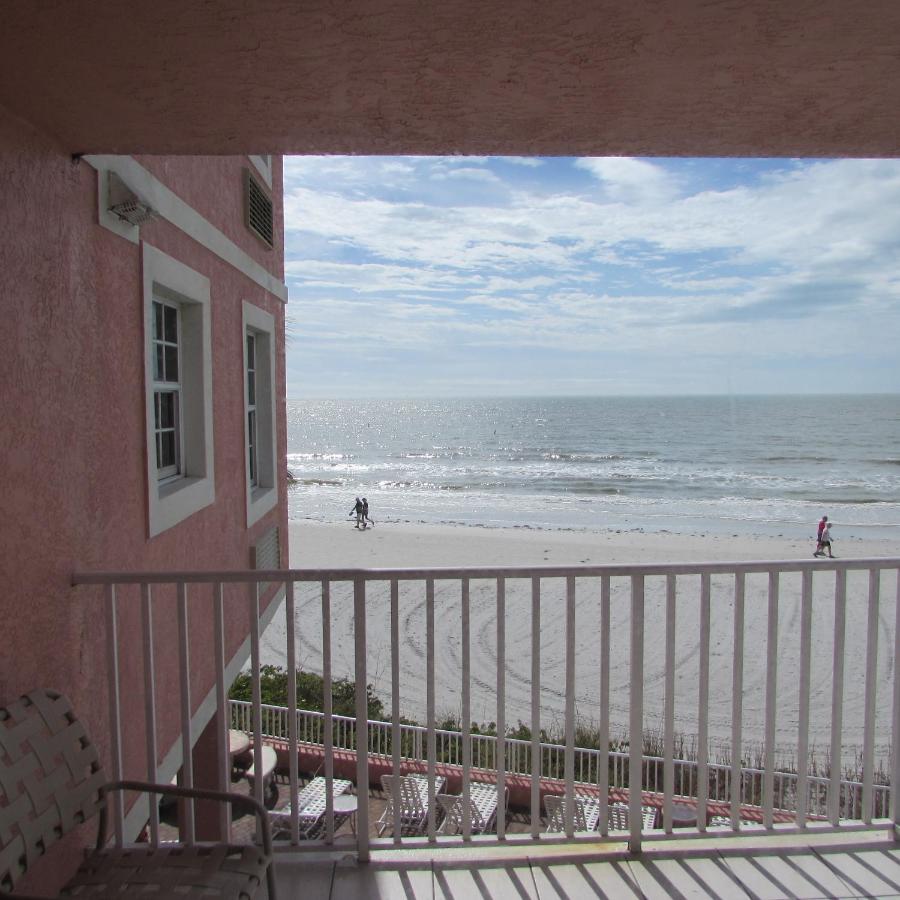 One-Bedroom Apartment at Edison Beach House
