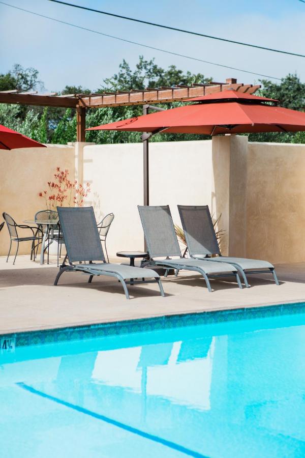 | Casa Ojai Inn