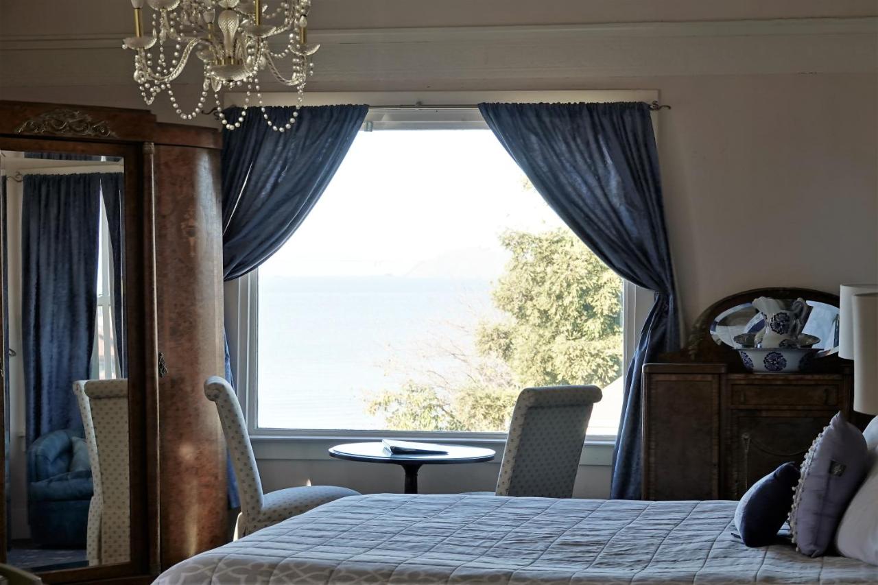 King Room at Union Hotel
