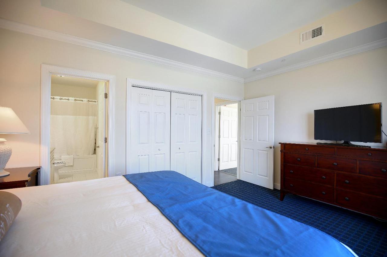 | Waterside Resort by Capital Vacations