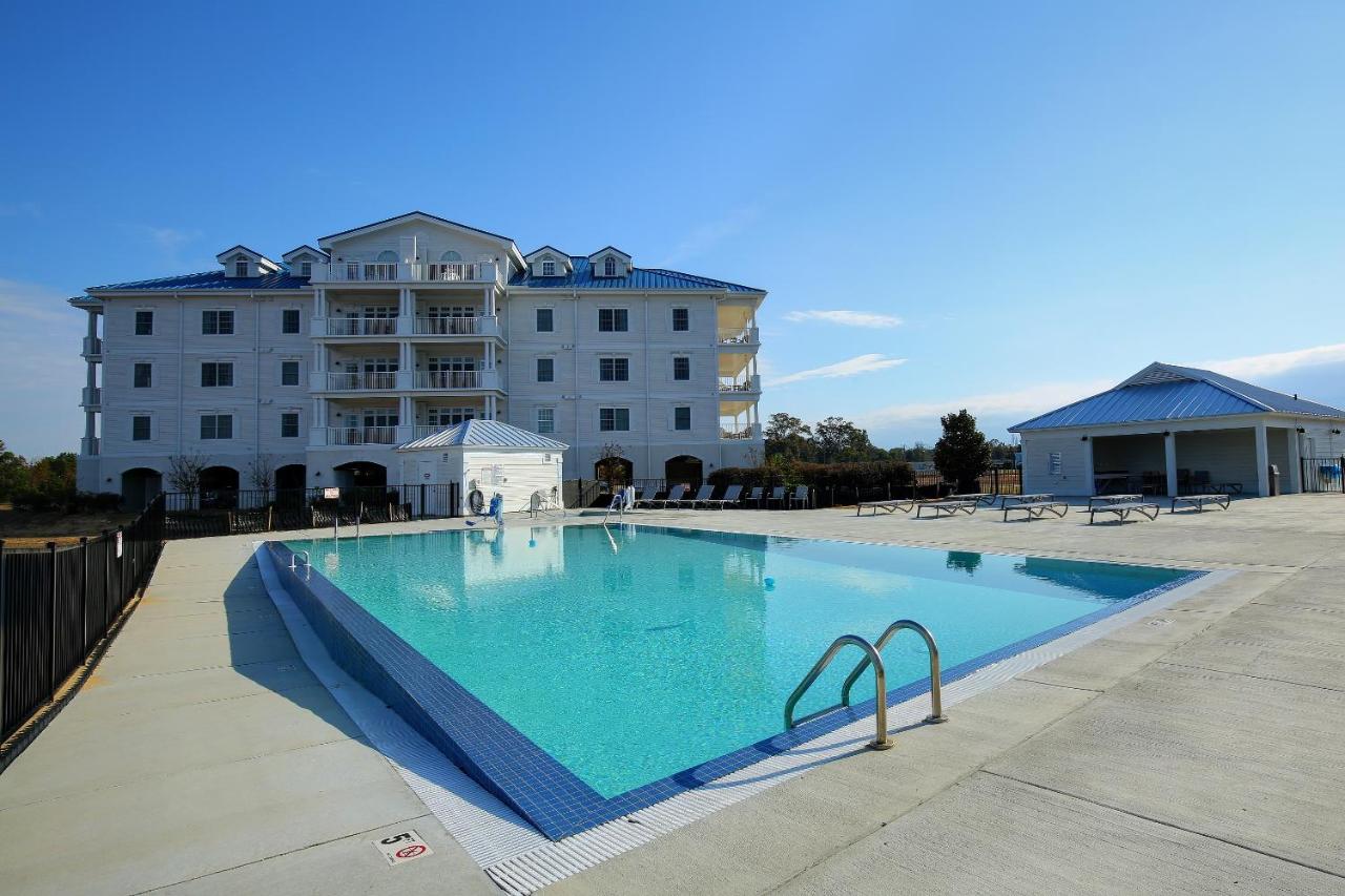 | Waterside Resort by Capital Vacations