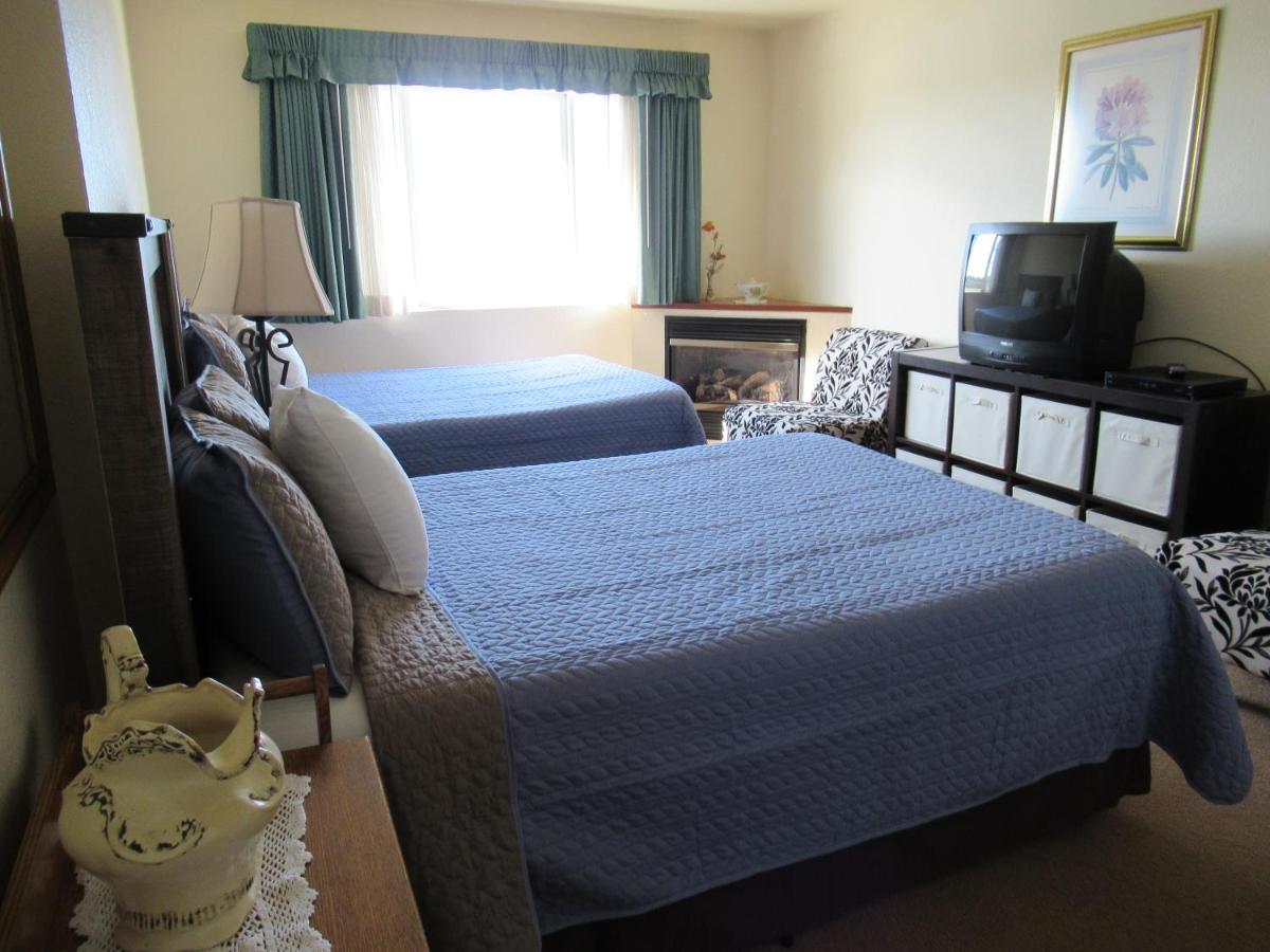 | Gualala Country Inn