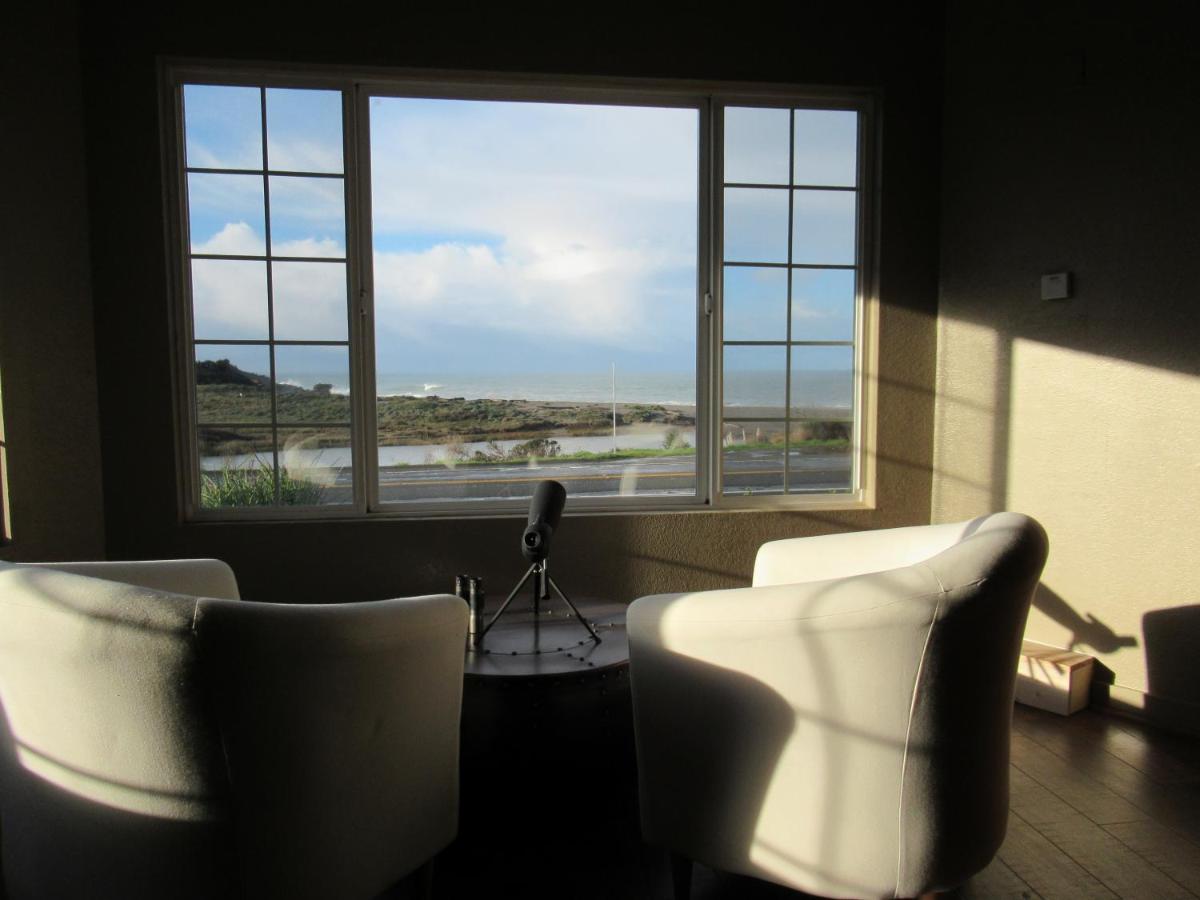 | Gualala Country Inn