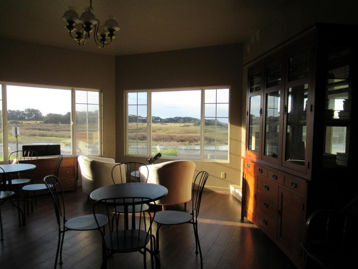 | Gualala Country Inn
