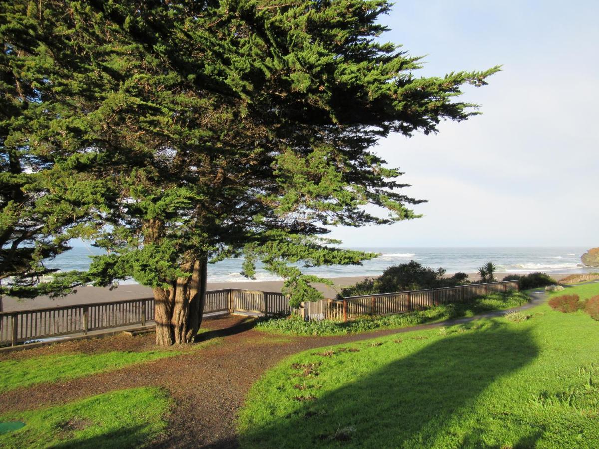 | Gualala Country Inn