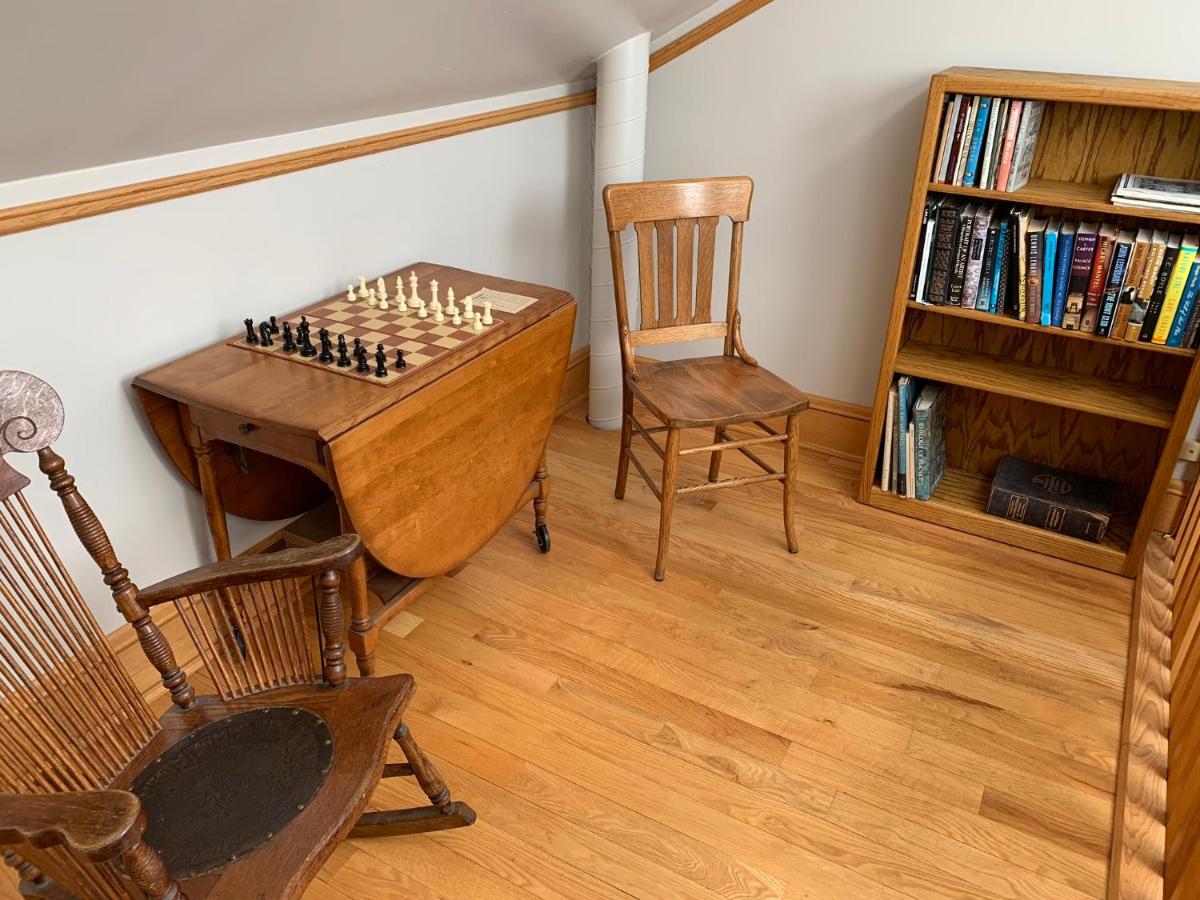  | Abe's Spring Street Guest House