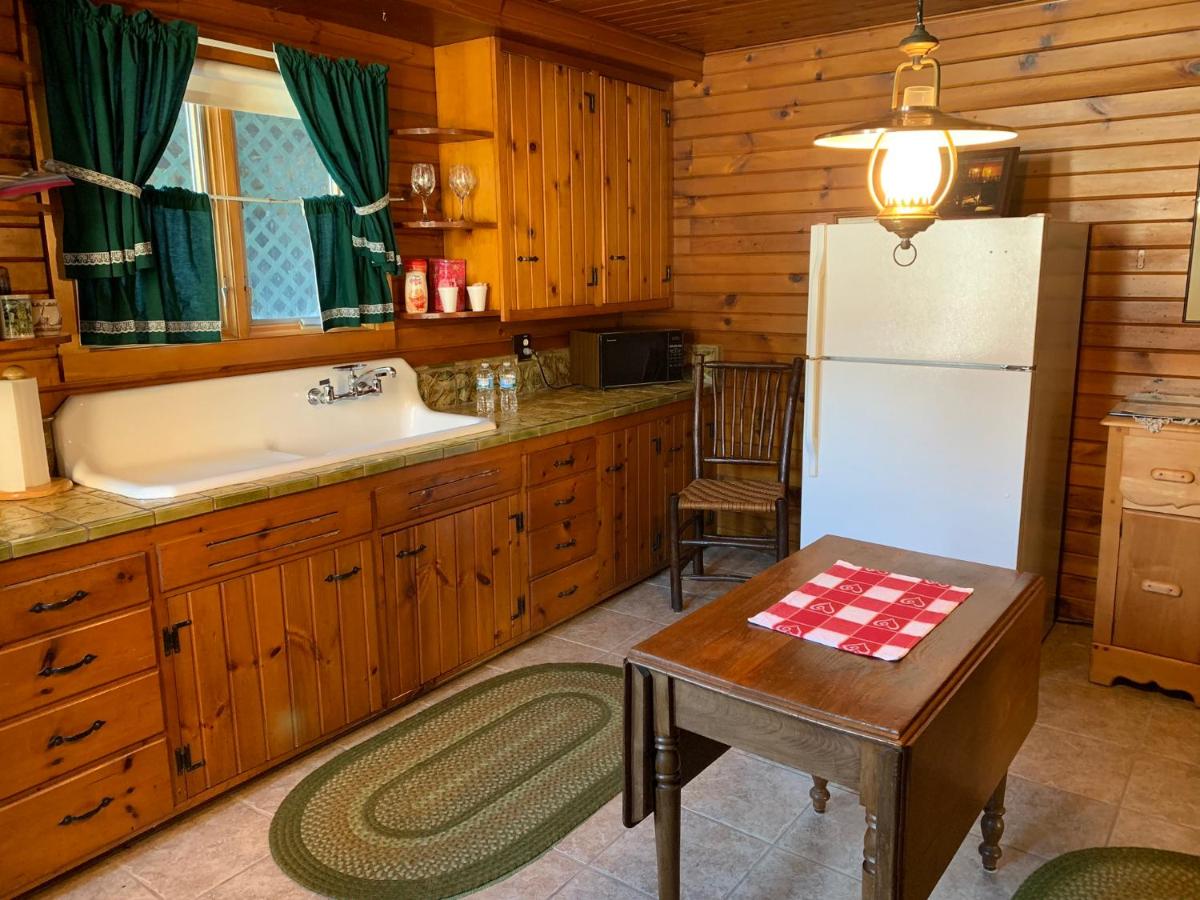  | Abe's Spring Street Guest House