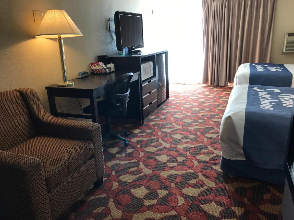 Double Room with Two Double Beds - Smoking at Days Inn by Wyndham Carlisle North