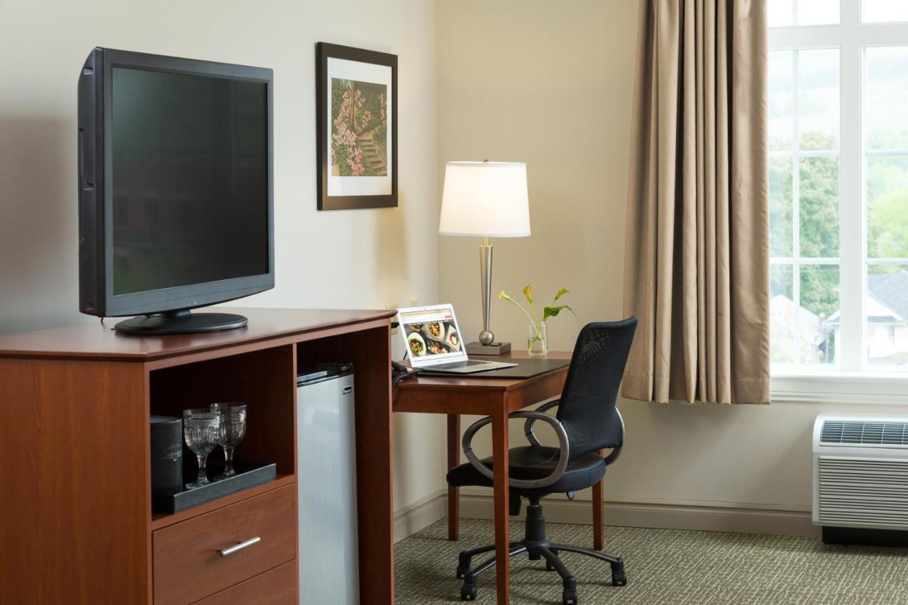 Deluxe King Room at Hotel Anthracite
