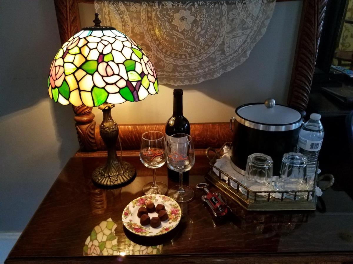 | The Lion and the Rose Bed and Breakfast