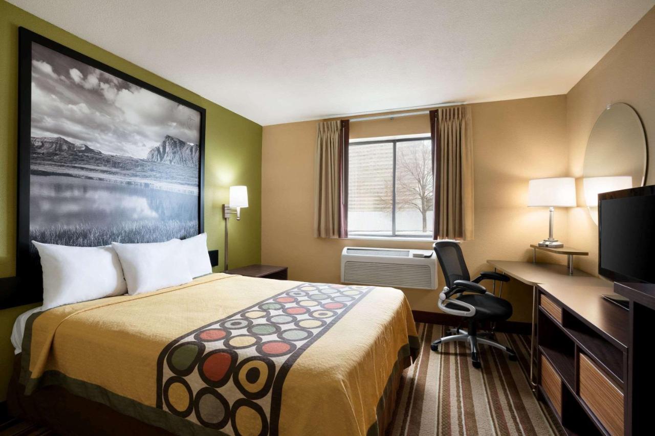  | Super 8 by Wyndham S Jordan/Sandy/Slc Area