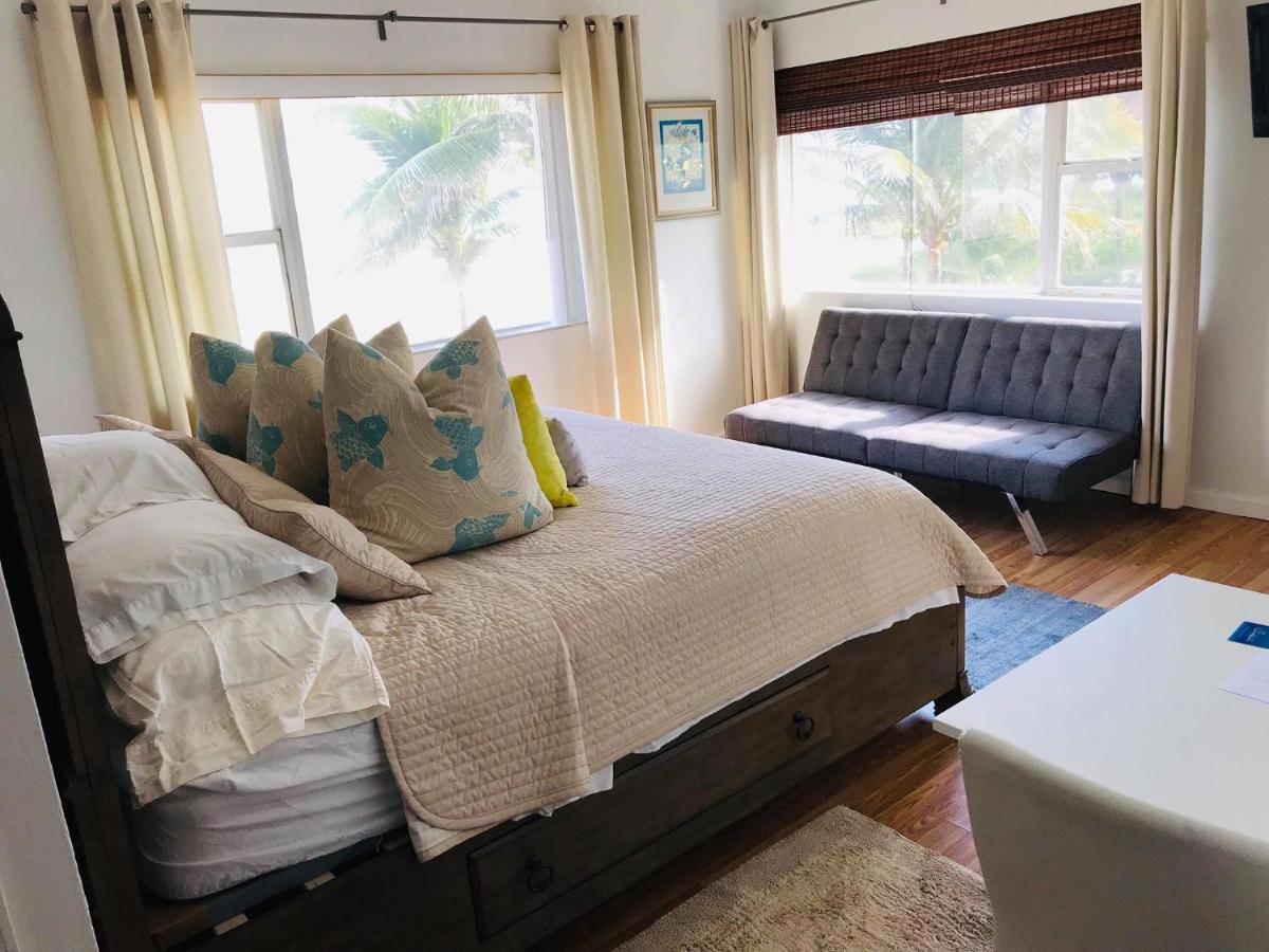 King Room with Oceanfront View - Non-Smoking at Ebb Tide Resort Oceanfront