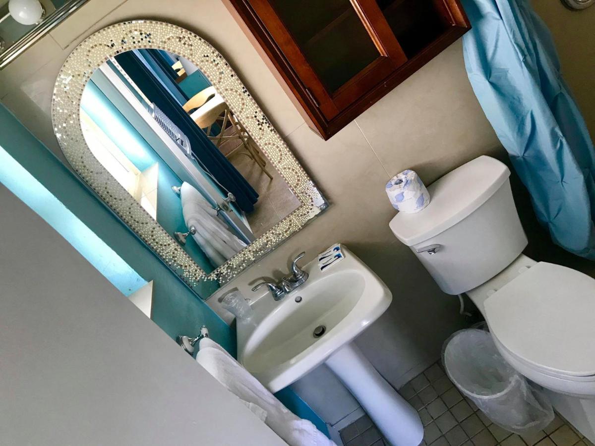 Queen Room - Non-Smoking at Ebb Tide Resort Oceanfront
