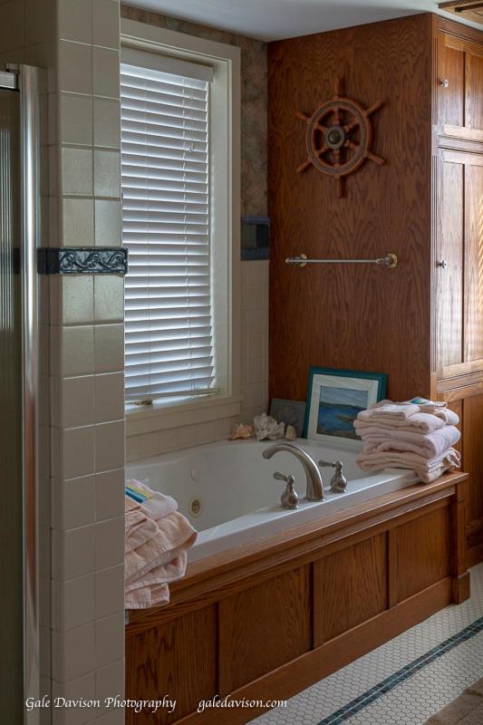 | Clary Lake Bed and Breakfast