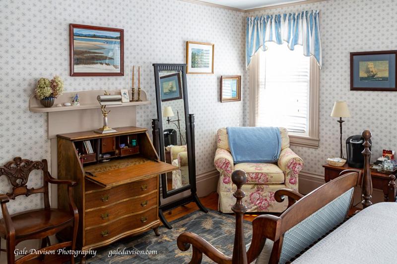 | Clary Lake Bed and Breakfast