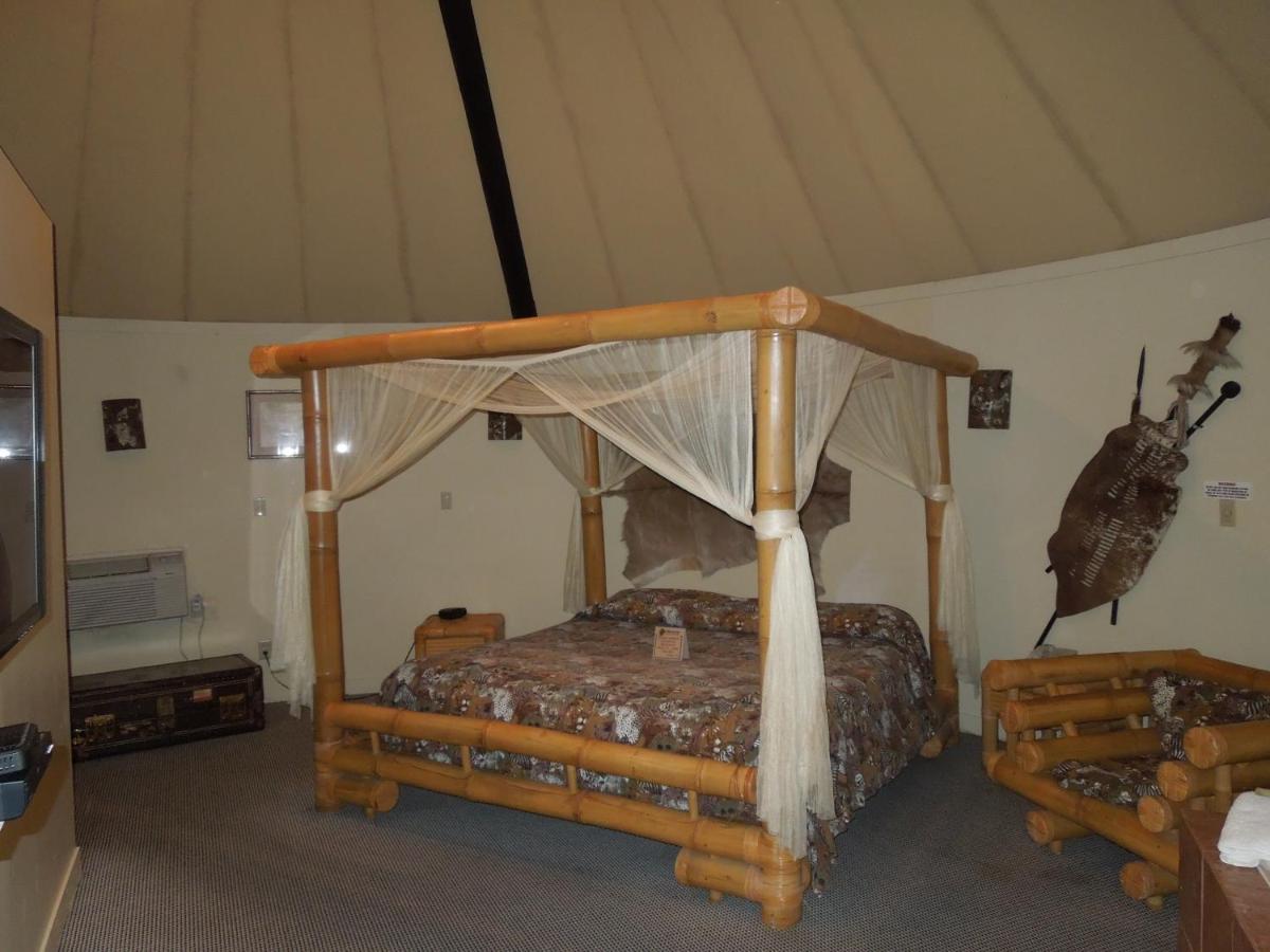 | Wildwood Inn