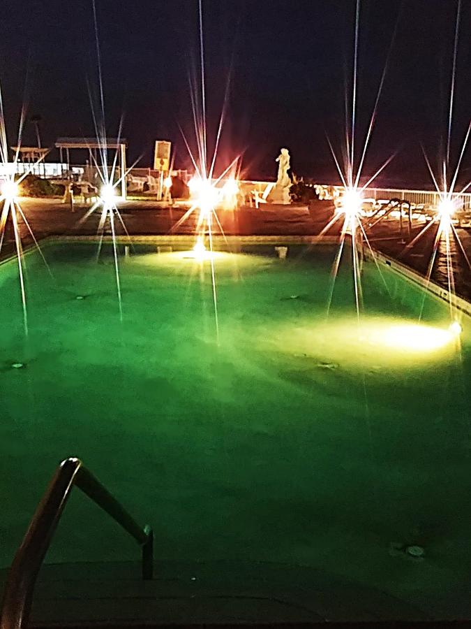  | Emerald Shores Hotel - Daytona Beach
