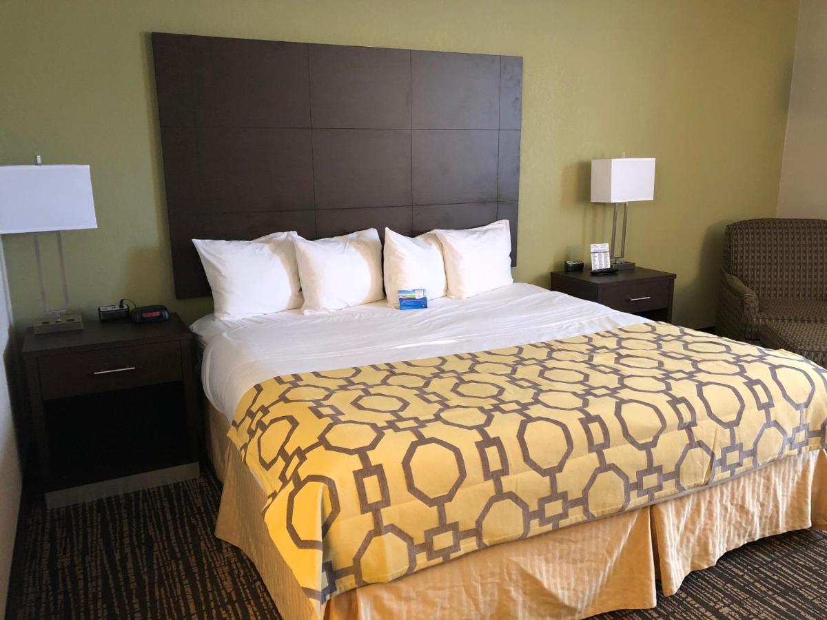 King Room - Disability Access/Non-Smoking at Baymont by Wyndham Washington