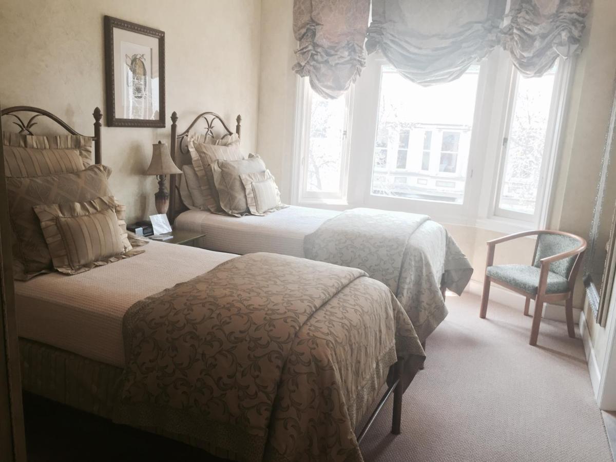 Double or Twin Room at Hotel Sausalito