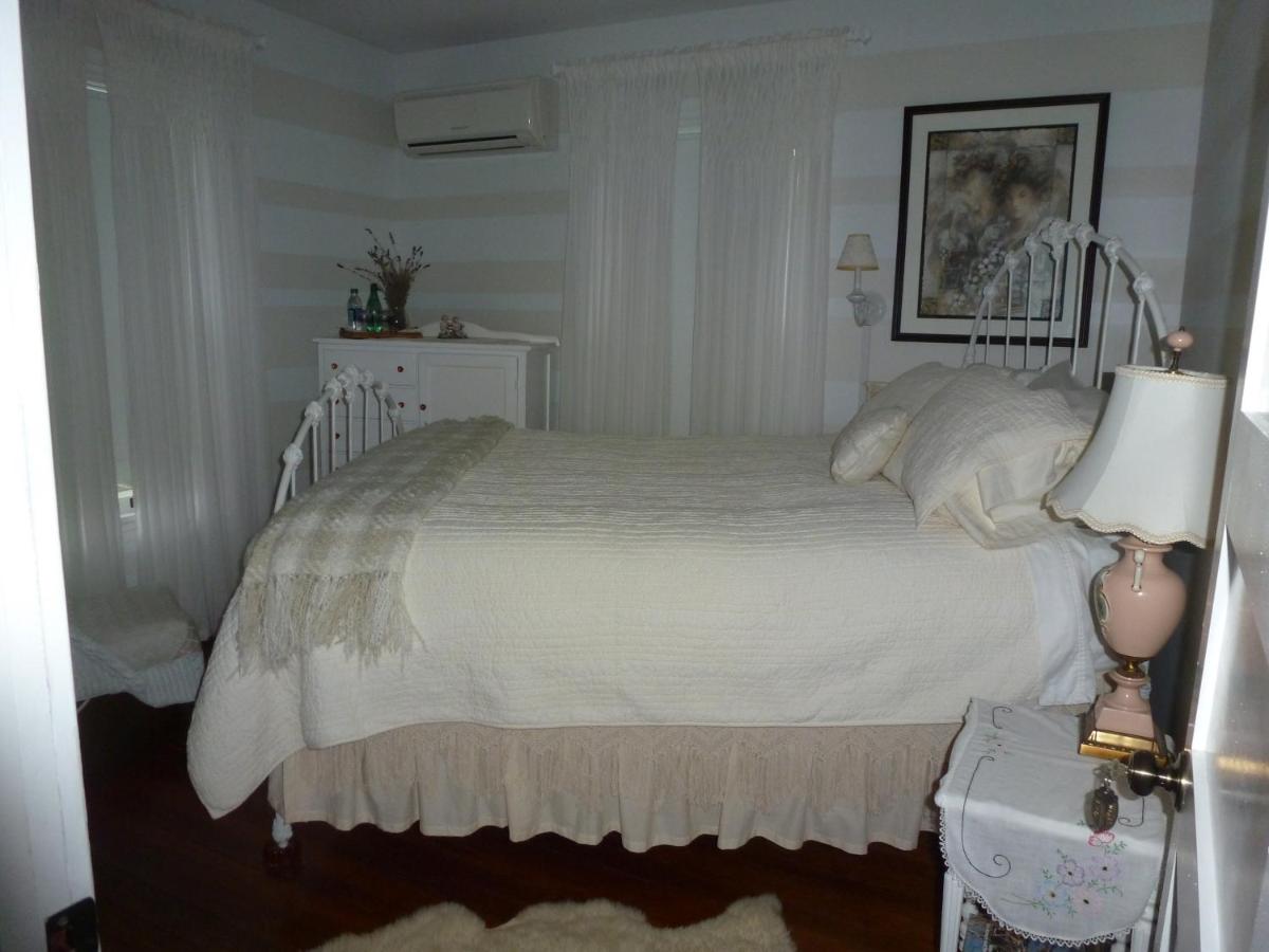 | Back INN Time B&B