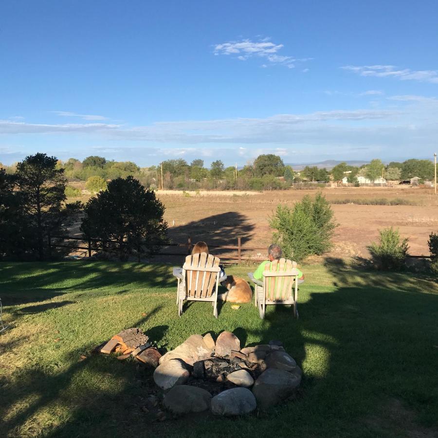 | Old Taos Guesthouse B&B