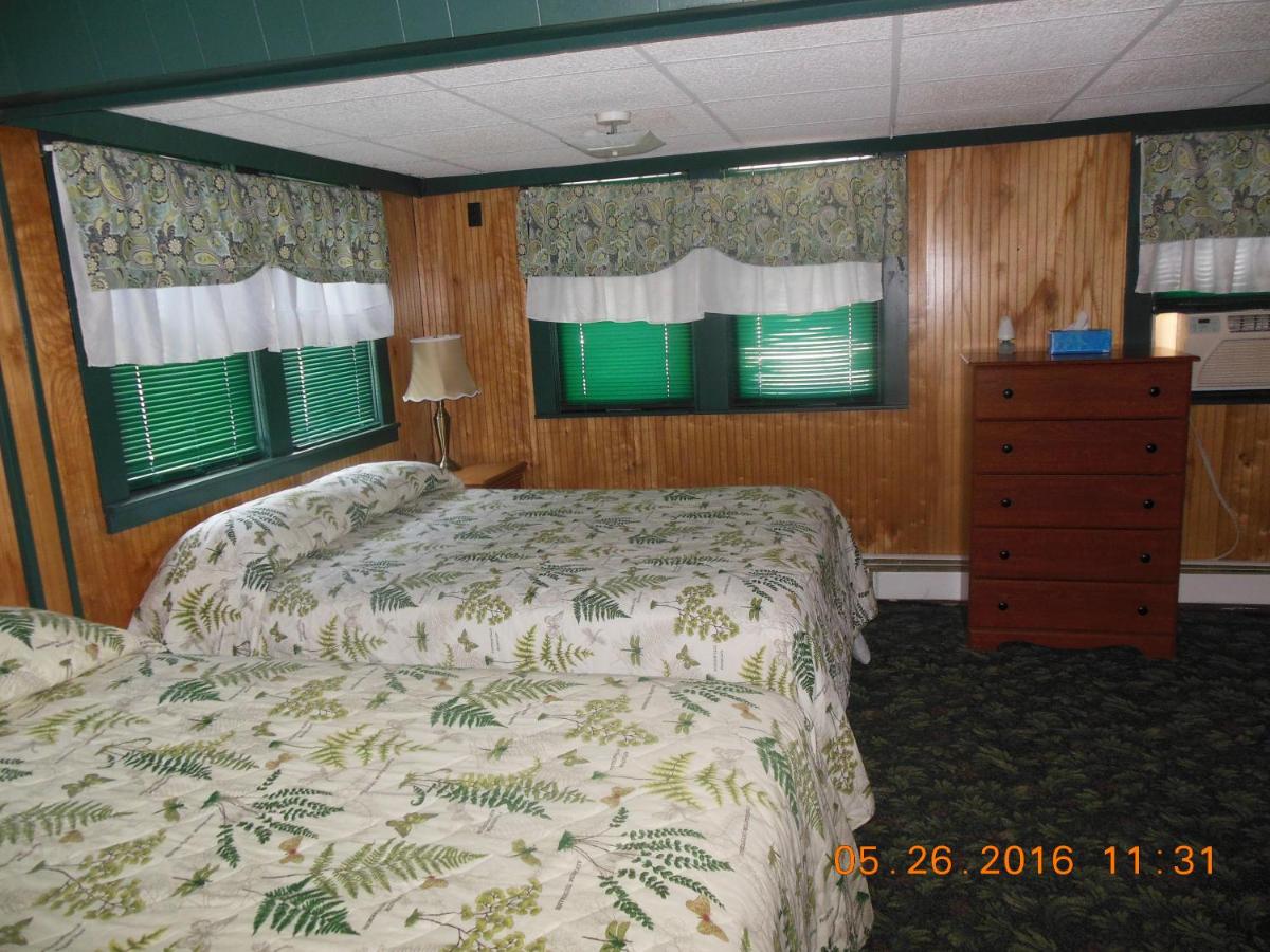  | Evergreen Motel