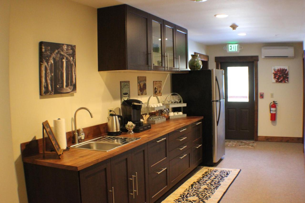 | Comforts of Whidbey