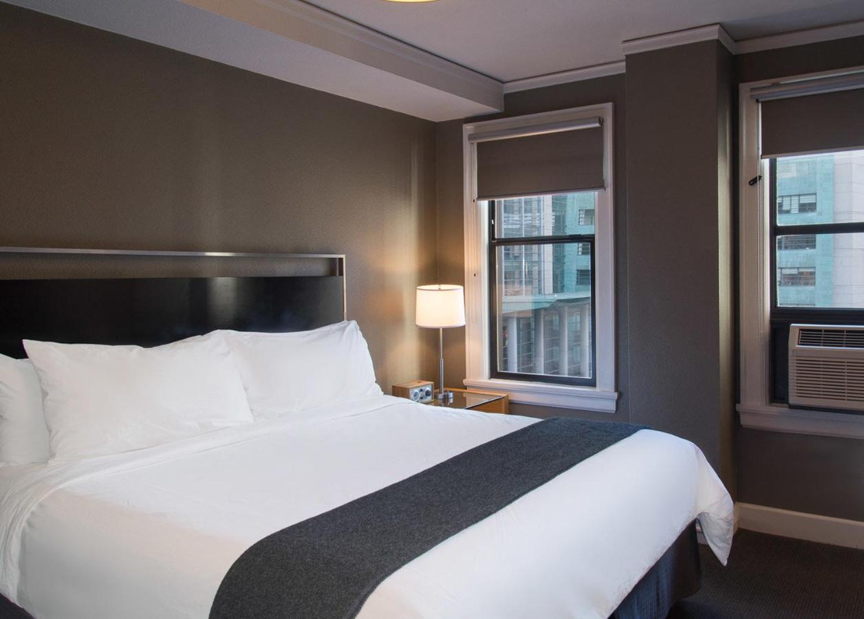 Max King Room at Hotel Max